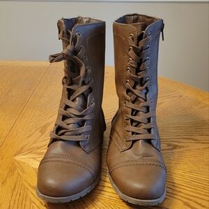 Women's Time & Tru Brown Lace Plus Zip - Up Combat Boots